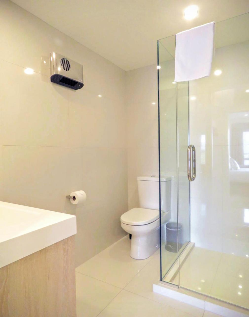 Apartamento Executive Living In Bluewater Queenstown Exterior foto
